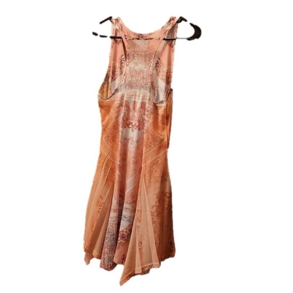 SIMPLY COUTURE Handkerchief Racerback Tunic - Picture 2 of 2